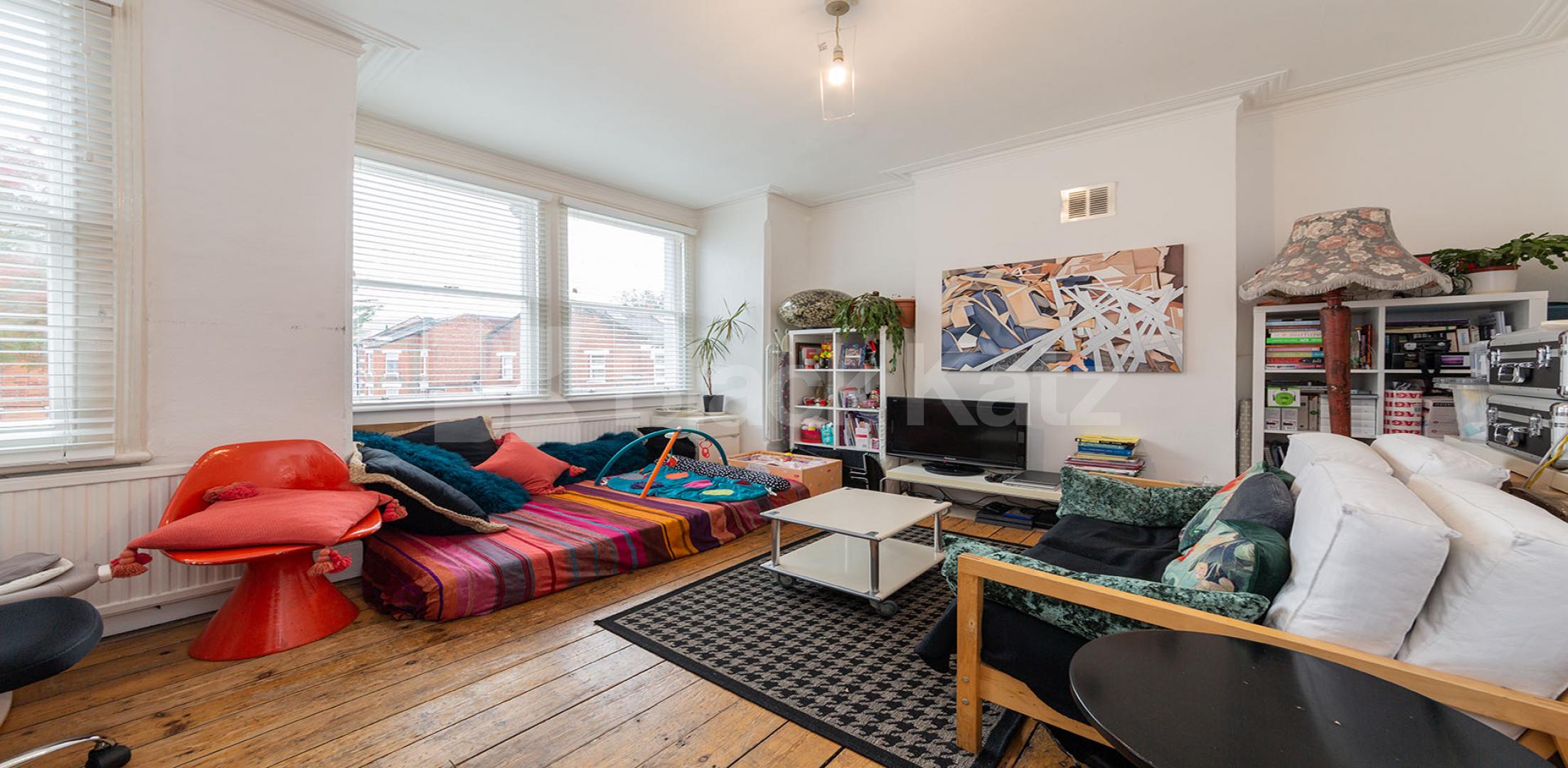 Modern Apartment Chapter Road, Willesden Green